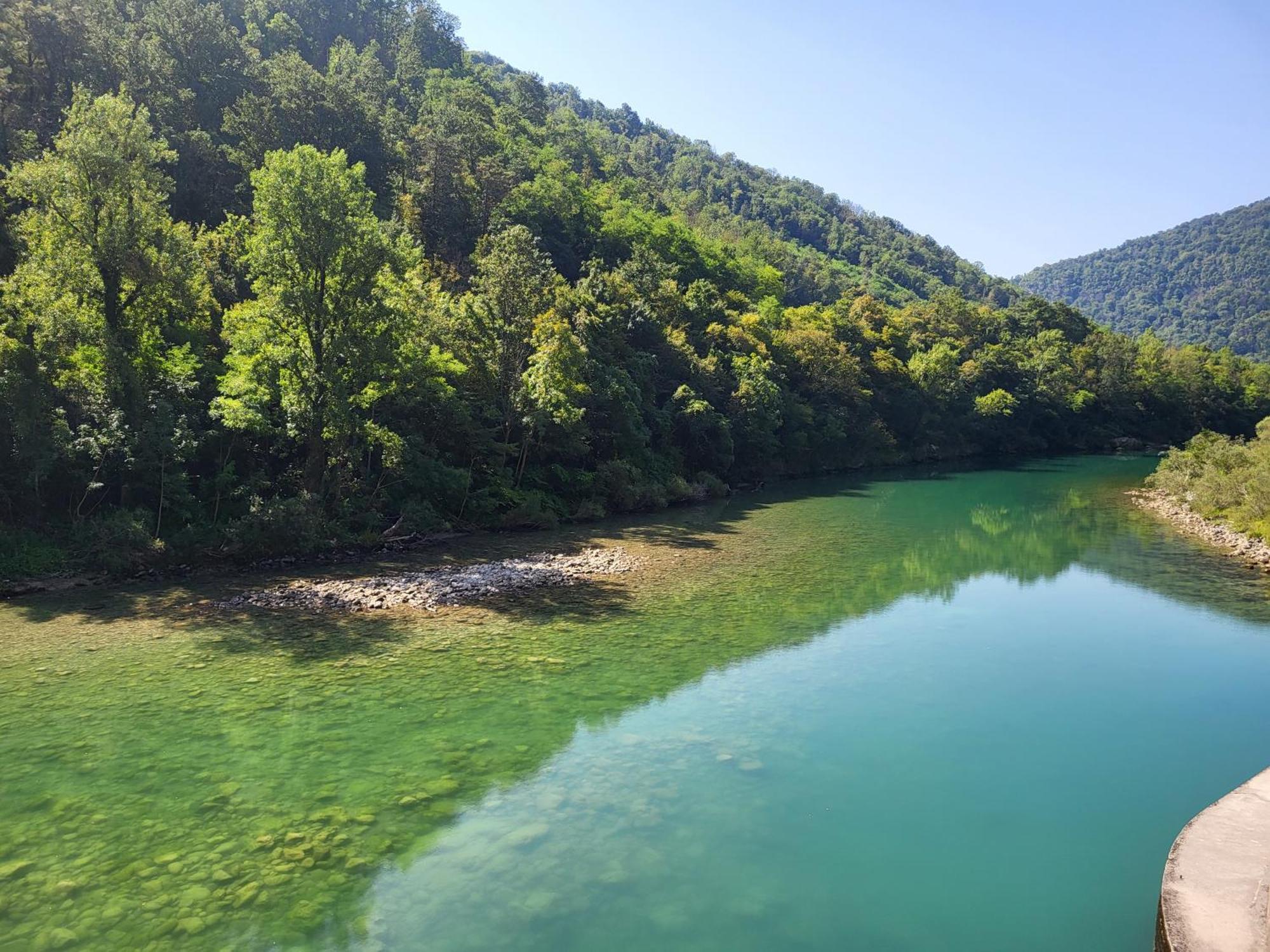 Koca Sredi Gozda Hotel Kanal ภายนอก รูปภาพ